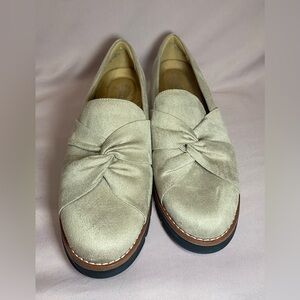 Easy Spirit Tan Vitalia Knotted Slip On Loafers Woman’s 9.5 W